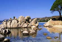 爱体育:西媒:国米和尤文正在关注拉齐奥中卫吉拉,皇马有50%转会费分成.